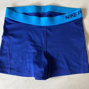Deals for Nike Pro Spandex Shorts 